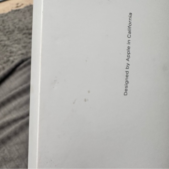 Apple White Magic Keyboard and Mouse Combo - Picture 8 of 8